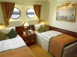 Royal Crown aft deluxe cabin